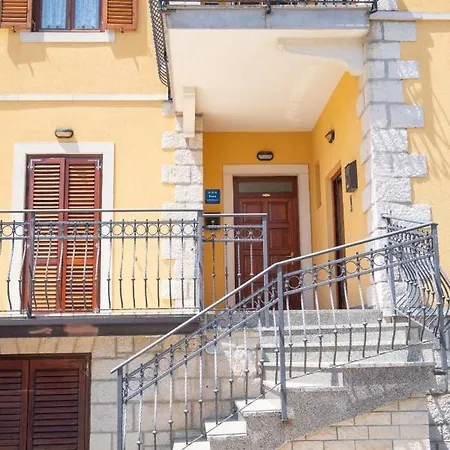 Anita Apartment